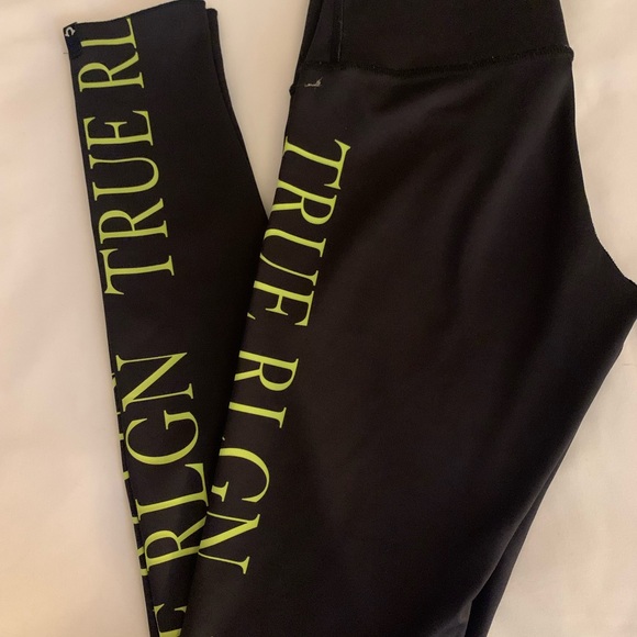 True Religion Black Leggings with Gray Accents - Picture 1 of 4